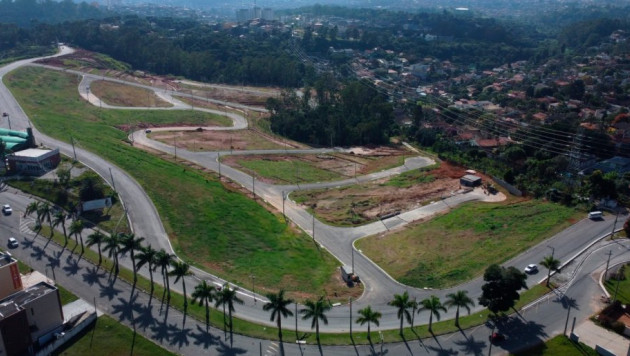 Terreno em Condomnio