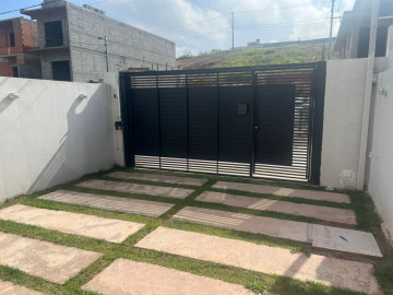 Casa - Venda - Chácara Roselândia - Cotia - SP